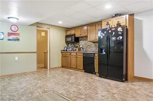 12530 Lineage Cir NW, Uniontown, OH 44685 - Photo 41