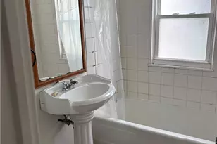 1711 Evergreen Ave, Akron, OH 44301 - Photo 9