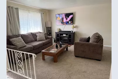 3218 Saint Charles Drive, Steubenville, OH 43952 - Photo 5
