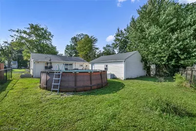 4307 Talbot Lane, Lorain, OH 44055 - Photo 35