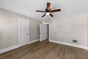 1350 Thoreau Rd, Oakwood, OH 44107 - Photo 15