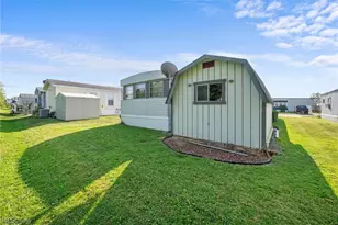 83 Rathbun Dr, Marblehead, OH 43440 - Photo 23