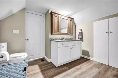 695 N Saint Clair Street, Painesville, OH 44077 - Photo 21