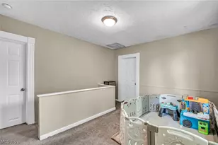 695 N St Clair St, Painesville, OH 44077 - Photo 27
