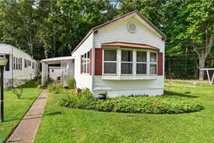 1219 Pasadena Blvd NW, North Canton, OH 44720 - Photo 1