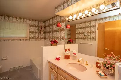 5345 Schario Road NW, Canton, OH 44718 - Photo 29