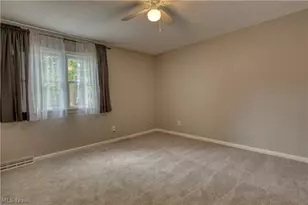 1461 Wimbledon Cir, Stow, OH 44224 - Photo 25