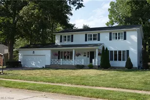 1461 Wimbledon Cir, Stow, OH 44224 - Photo 1
