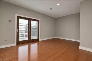 1260 W 4th St, Loveland, OH 44113 - Photo 5