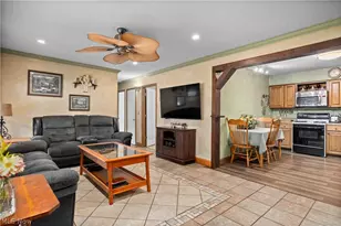 225 Forest St, LaGrange, OH 44050 - Photo 5