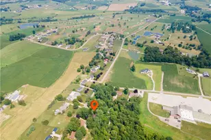 2912 Edelweiss Dr NW, Sugarcreek, OH 44681 - Photo 3