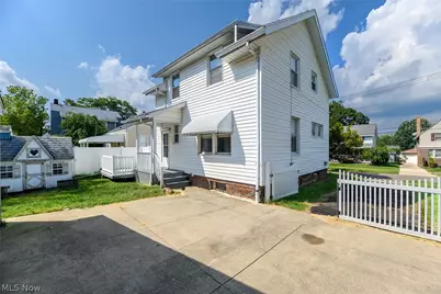 1480 Huguelet Street, Akron, OH 44305 - Photo 31