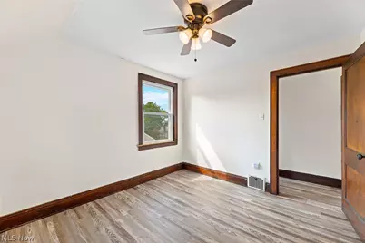 1480 Huguelet Street, Akron, OH 44305 - Photo 13