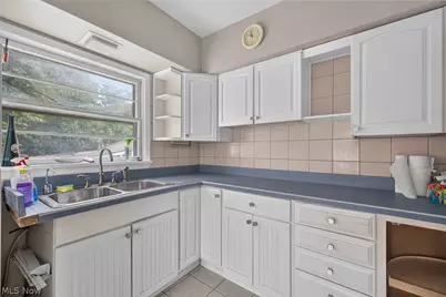 17922 Brazil Road, Loveland, OH 44119 - Photo 7