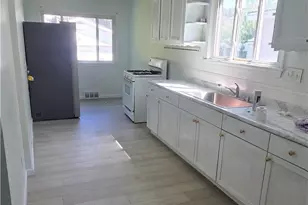 439 Delmar Ave, Akron, OH 44310 - Photo 3