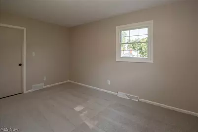 1232 Canyon Street NE, Uniontown, OH 44685 - Photo 19