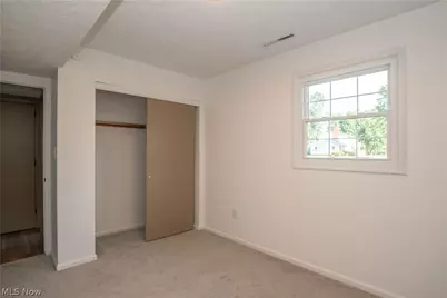 1232 Canyon Street NE, Uniontown, OH 44685 - Photo 33