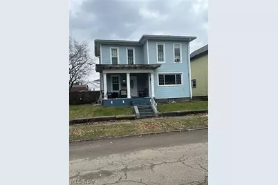 708 Broadway Avenue, Wellsville, OH 43968 - Photo 1