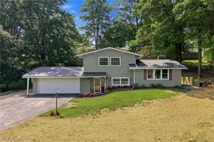 968 Mohican Dr, Ashland, OH 44805 - Photo 1