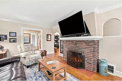 17101 Laverne Avenue, Loveland, OH 44135 - Photo 5