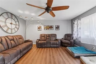 7185 Lakeshore Blvd, Mentor, OH 44060 - Photo 17