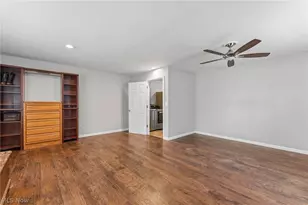 7185 Lakeshore Blvd, Mentor, OH 44060 - Photo 15