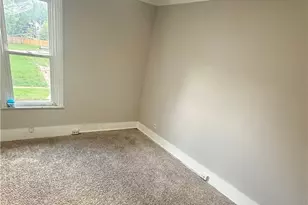 686 Sumner St, Akron, OH 44311 - Photo 3