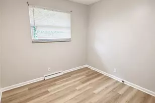 1273 Barcelona Dr, Akron, OH 44313 - Photo 7