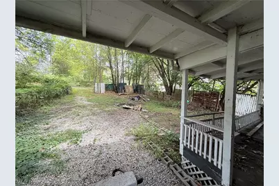 131 W Miller Avenue, Akron, OH 44301 - Photo 35