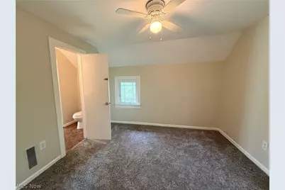 131 W Miller Avenue, Akron, OH 44301 - Photo 23