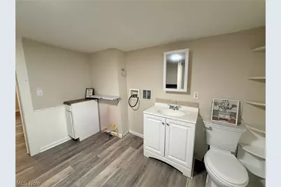 131 W Miller Avenue, Akron, OH 44301 - Photo 21