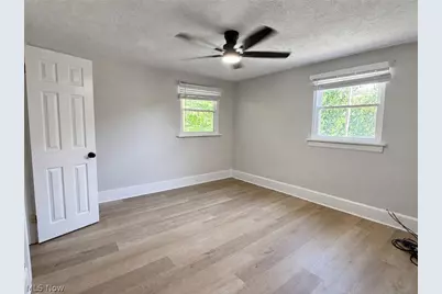 1352 Diagonal Road, Akron, OH 44320 - Photo 11