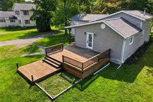 371 E Jefferson St, Jefferson, OH 44047 - Photo 5