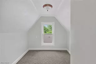 654 Moreley Ave, Akron, OH 44320 - Photo 19