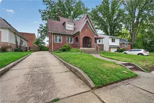 654 Moreley Ave, Akron, OH 44320 - Photo 3