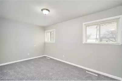 6255 Randolph Road, Huber Heights, OH 44146 - Photo 9