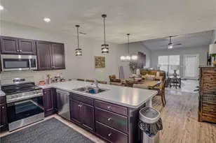 118 W Spring Dr, Elyria, OH 44035 - Photo 5