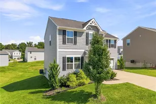 5215 Witner St, Barberton, OH 44203 - Photo 3