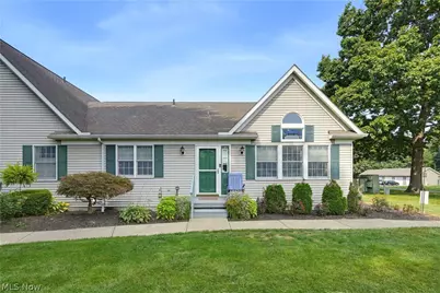 4035 Woodlands Drive, Vermilion, OH 44089 - Photo 1