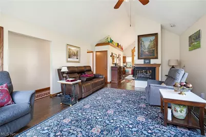 4035 Woodlands Drive, Vermilion, OH 44089 - Photo 11
