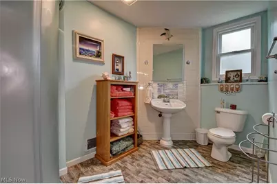 9263 Manchester Avenue SW, Beach City, OH 44608 - Photo 29