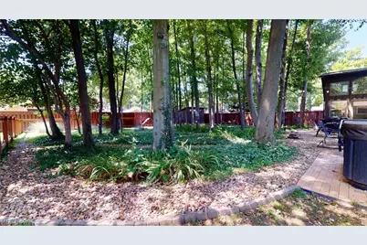 5726 Rock Point Circle, North Ridgeville, OH 44039 - Photo 27
