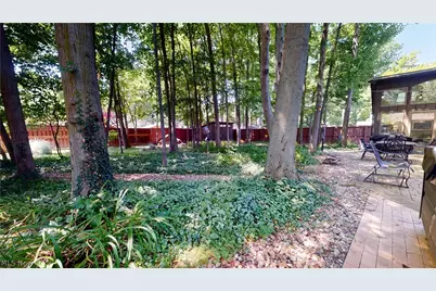 5726 Rock Point Circle, North Ridgeville, OH 44039 - Photo 3