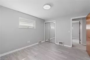 1121 Valleyview Ave SW, Canton, OH 44710 - Photo 13