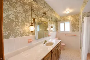1634 Parkview Dr, Green Hills, OH 44131 - Photo 21
