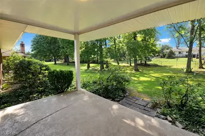 1634 Parkview Drive, Green Hills, OH 44131 - Photo 31