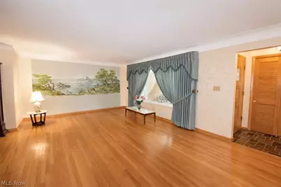 1634 Parkview Drive, Green Hills, OH 44131 - Photo 5