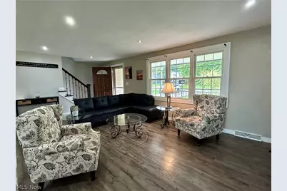 4595 Sheffield Drive, Austintown, OH 44515 - Photo 3