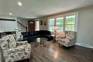 4595 Sheffield Dr, Austintown, OH 44515 - Photo 3