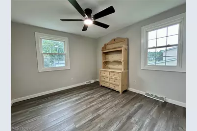 4595 Sheffield Drive, Austintown, OH 44515 - Photo 25